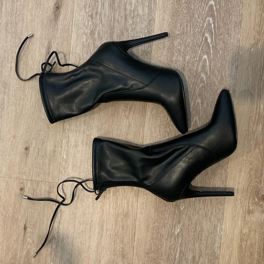 Never Worn Pretty Little Thing Black leather lace up heeled boots